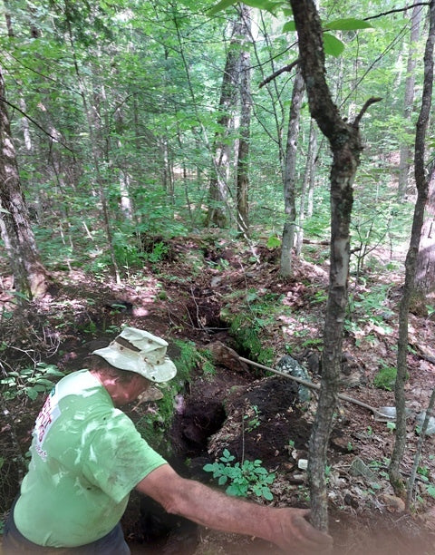 Geologist-led Mineral Collecting Field Trip - Kid's Ticket