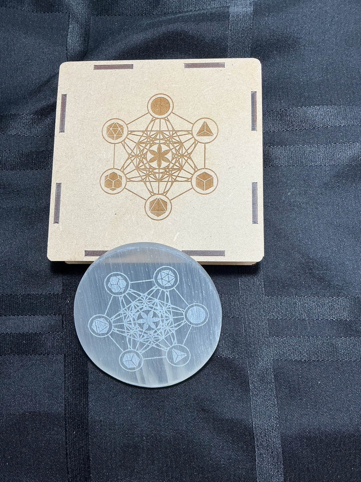 Selenite Charging plate