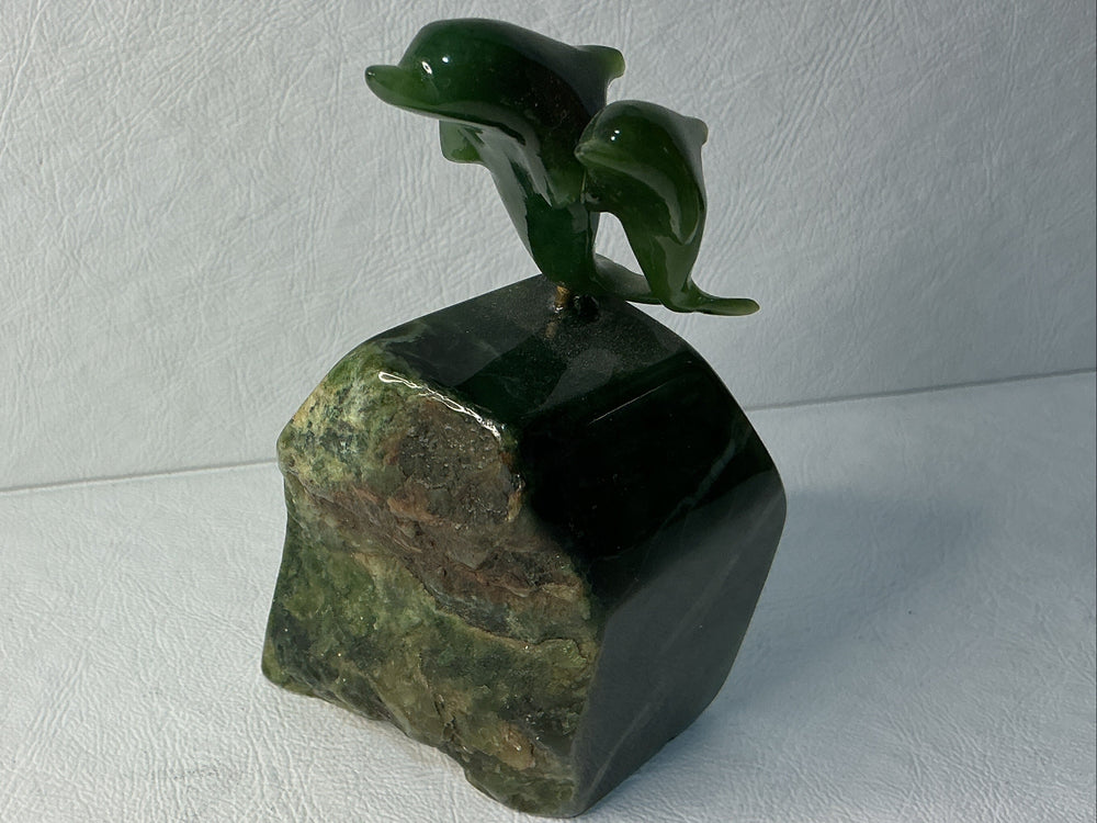 double dolphin on Jade base