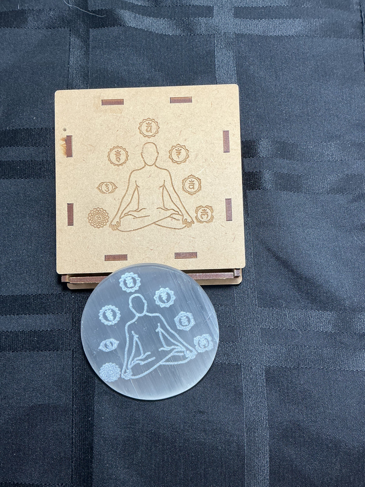 Selenite Charging plate