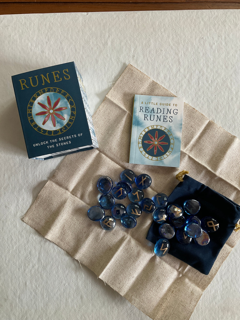 A Little Guide to Reading Runes