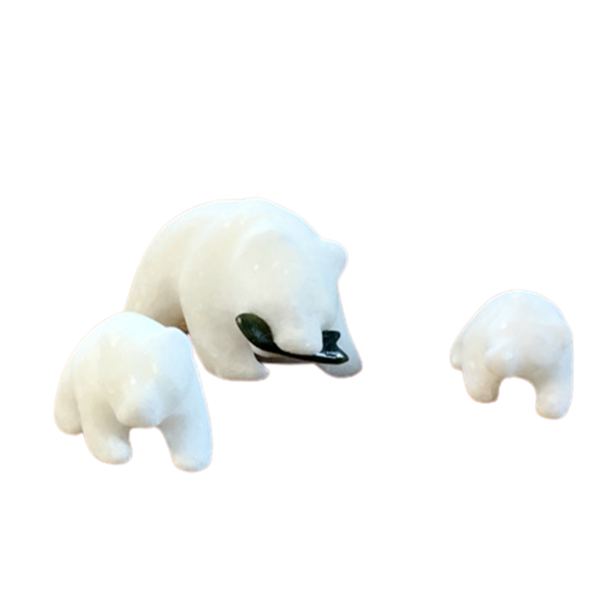 STAR MARBLE Bear with Fish & Cubs